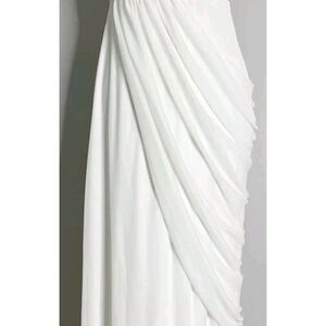 Elegant White Wedding Dress